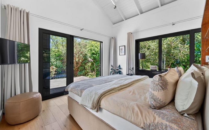 5 Bedroom Property for Sale in Camps Bay Western Cape